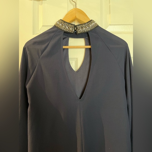 Navy evenings dress with sequenced collar, size small - Picture 9 of 9